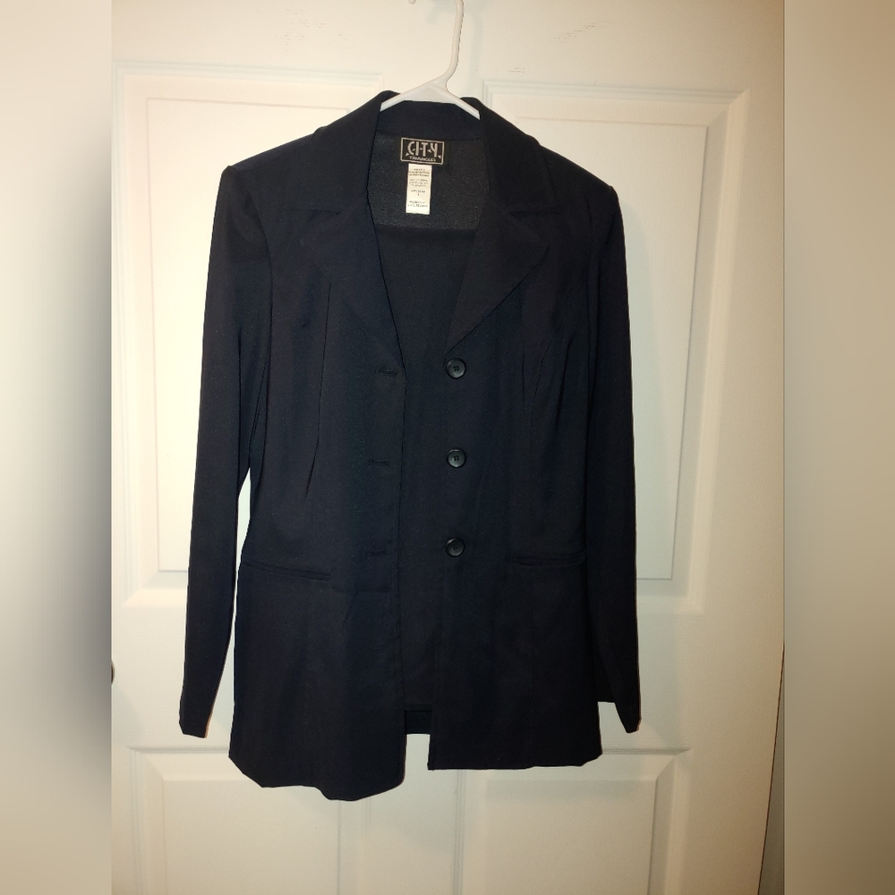 Pant suit